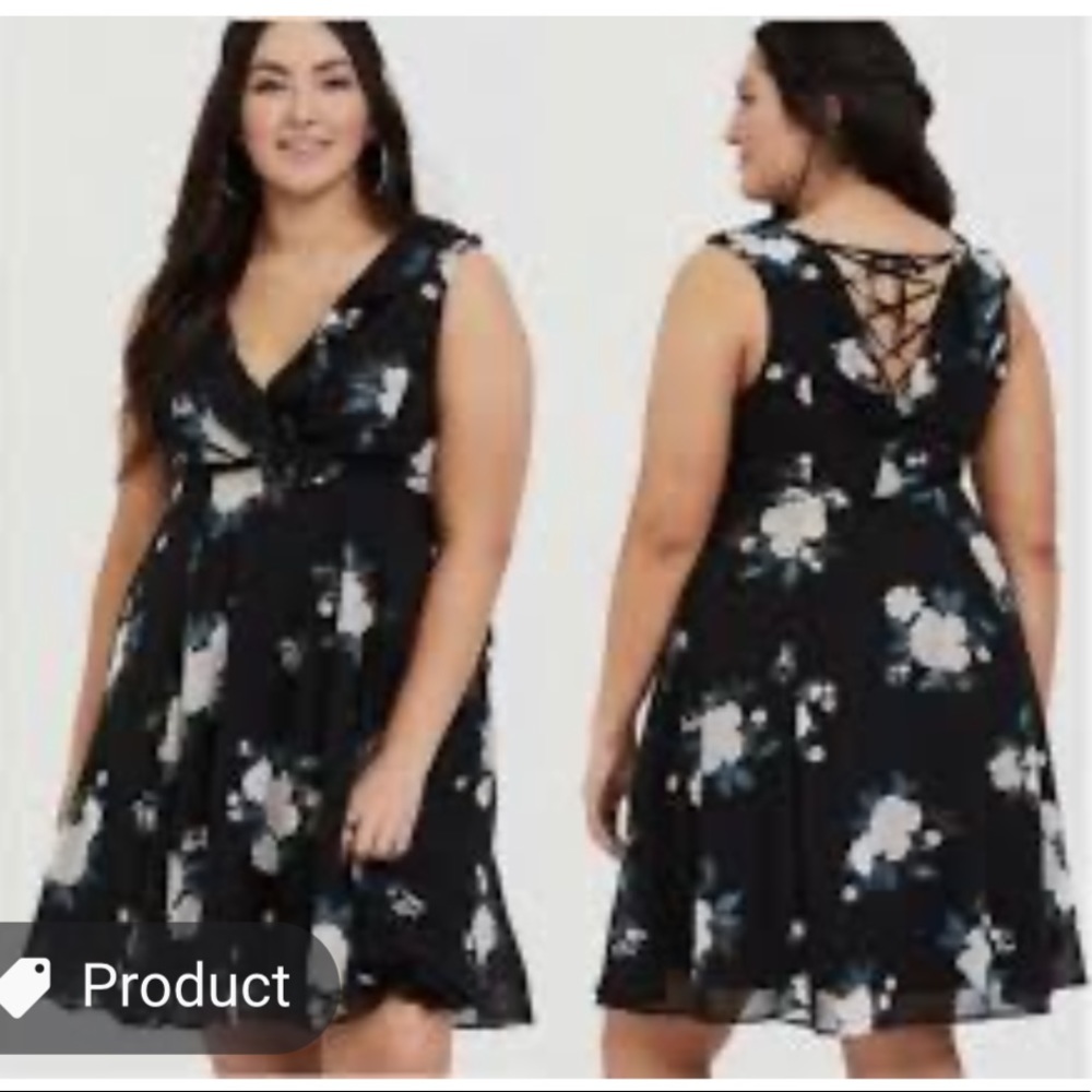 NEW Torrid | Black Floral Mini Lace Up Dress 16